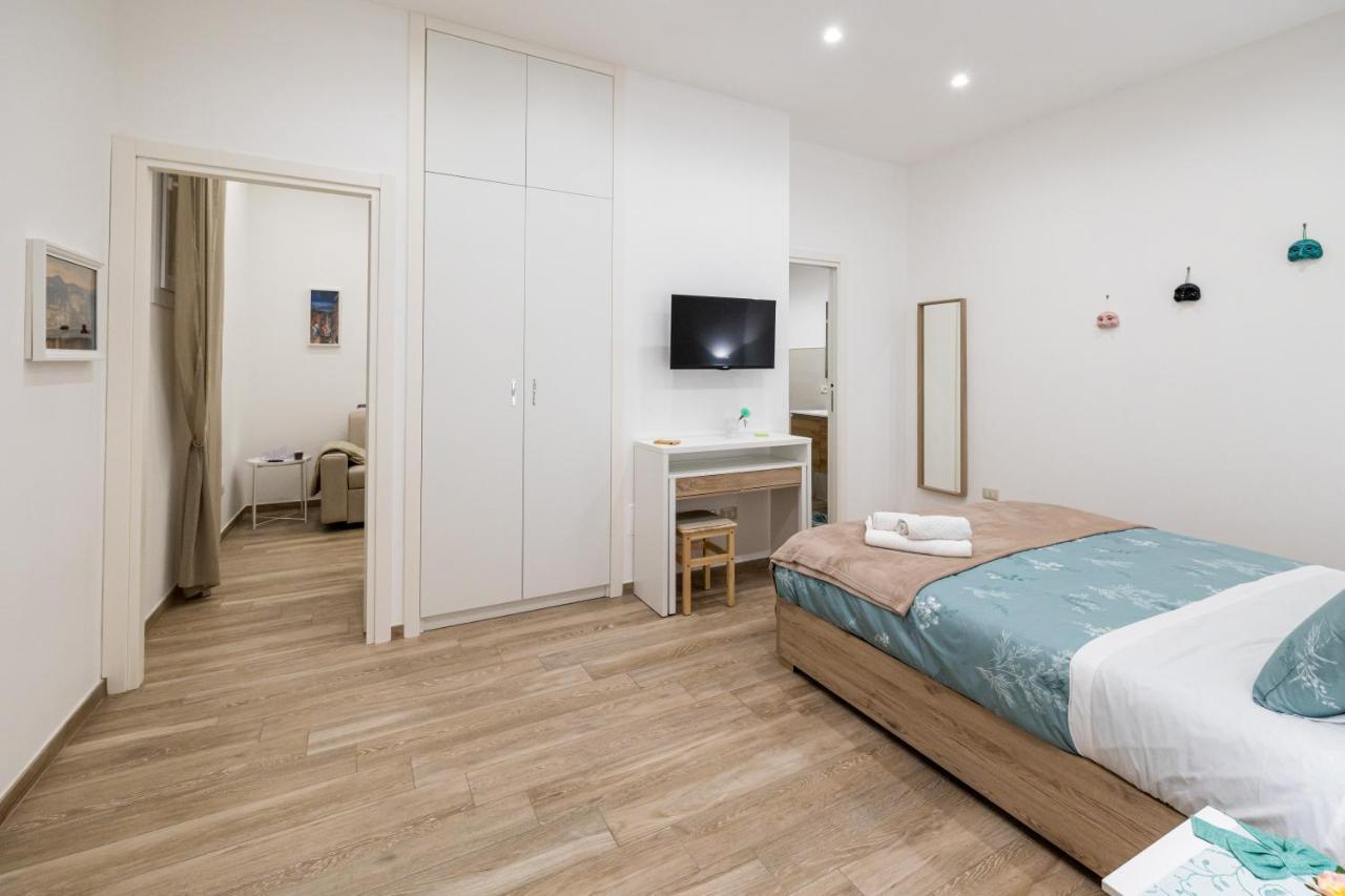 Adelis Case Vacanza Napoli Esterno foto